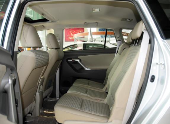 逸致 2014款 星耀 180G CVT舒适版 车厢座椅   后排空间