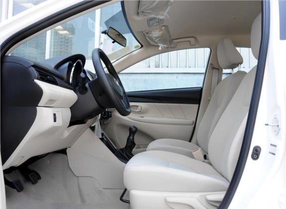 YARiS L 致炫 2014款 1.3L 手动灵动版 车厢座椅   前排空间