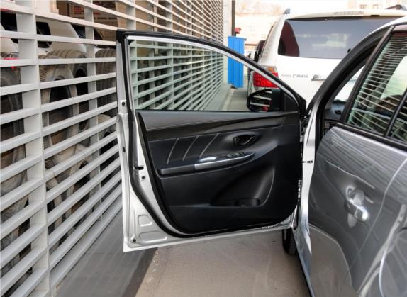 YARiS L 致炫 2014款 1.5G 自动炫动版 车厢座椅   前门板