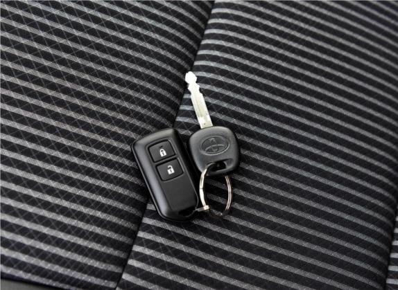 YARiS L 致炫 2015款 1.5G 自动炫动天窗特别版 其他细节类   钥匙