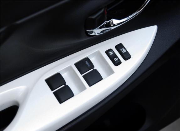 YARiS L 致炫 2015款 1.5GS 自动锐动特别版 车厢座椅   门窗控制