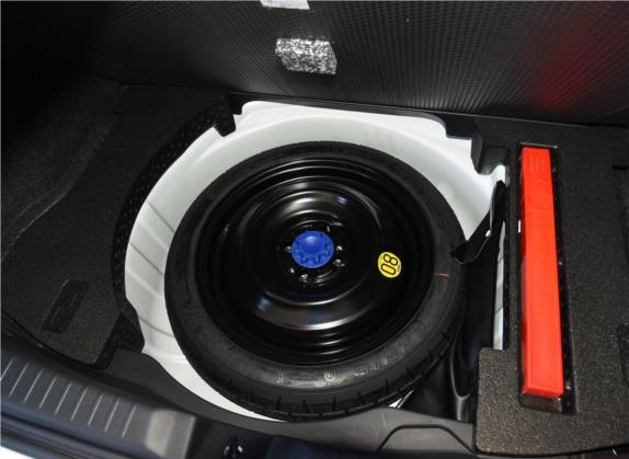 YARiS L 致炫 2016款 改款 1.5E CVT魅动版 其他细节类   备胎