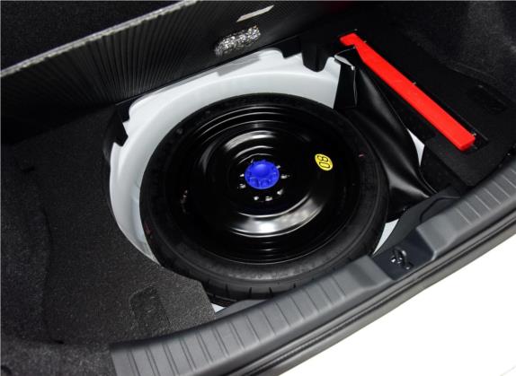 YARiS L 致炫 2016款 改款 1.5G CVT炫动版 其他细节类   备胎