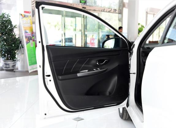 YARiS L 致炫 2016款 改款 1.5G CVT炫动版 车厢座椅   前门板