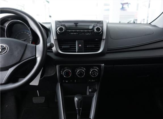 YARiS L 致炫 2017款 1.5E CVT劲速升级版 中控类   中控台