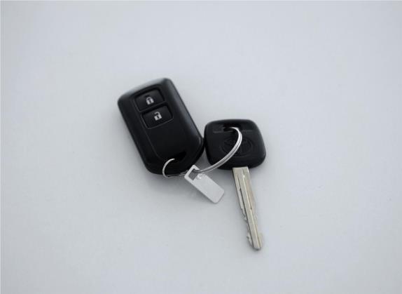 YARiS L 致炫 2017款 1.5E CVT劲速升级版 其他细节类   钥匙