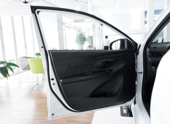 YARiS L 致炫 2017款 1.5E CVT劲速升级版 车厢座椅   前门板