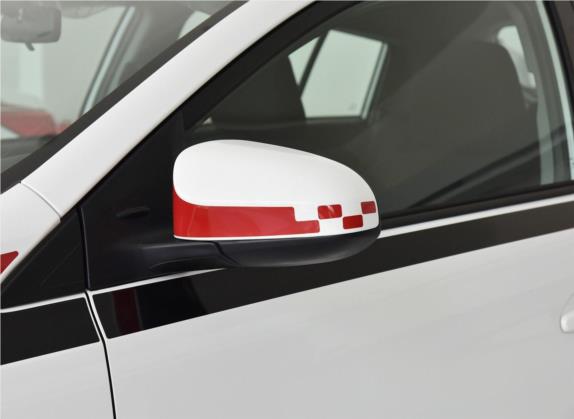 YARiS L 致炫 2018款 1.5E CVT冠军限量版 外观细节类   外后视镜