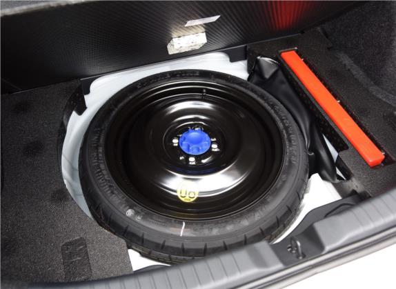 YARiS L 致炫 2019款 1.5G CVT炫动天窗版 国VI 其他细节类   备胎