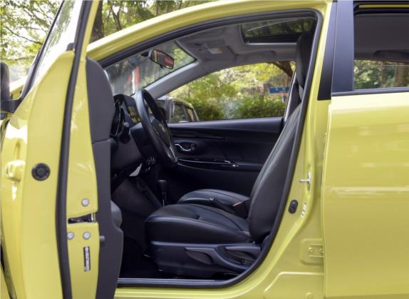 YARiS L 致炫 2020款 1.5L CVT尊贵版 车厢座椅   前排空间