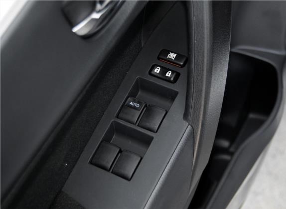 雷凌 2014款 1.6G 手动精英版 车厢座椅   门窗控制