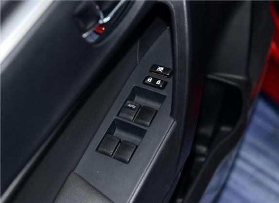 雷凌 2014款 1.6G-L 手动领先版 车厢座椅   门窗控制