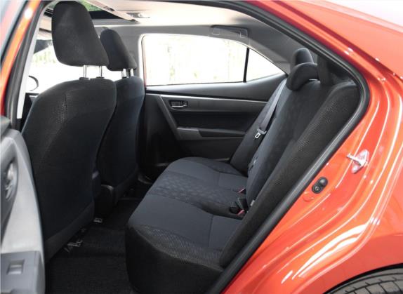 雷凌 2015款 1.8GS CVT橙色限量版 车厢座椅   后排空间