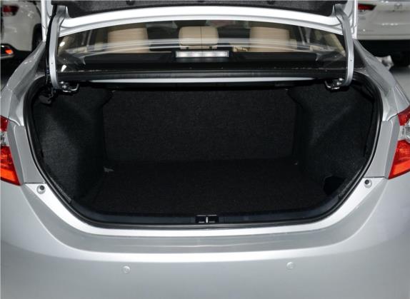 雷凌 2016款 1.6G CVT精英版 车厢座椅   后备厢