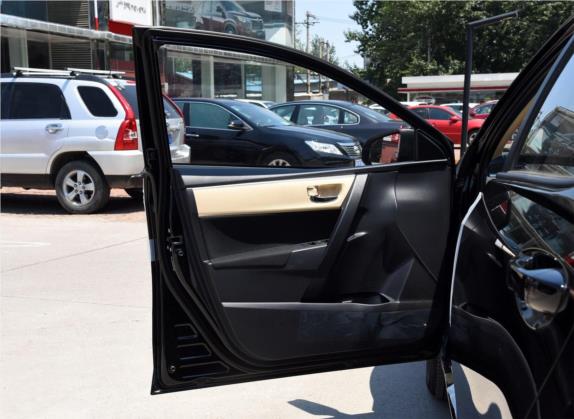 雷凌 2016款 1.6E CVT新锐版 车厢座椅   前门板