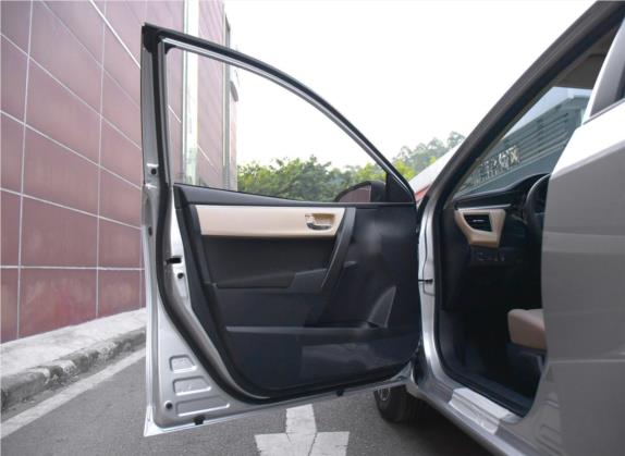 雷凌 2017款 1.2T G CVT精英版 车厢座椅   前门板