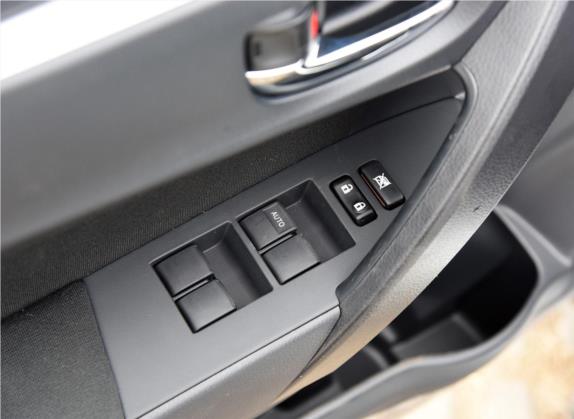 雷凌 2017款 1.2T G 手动精英版 车厢座椅   门窗控制