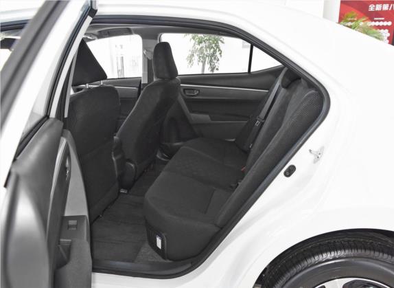 雷凌 2017款 改款双擎 1.8H GS E-CVT精英版 国VI 车厢座椅   后排空间