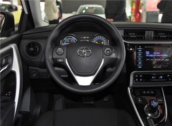 雷凌 2017款 改款双擎 1.8H GS E-CVT精英天窗版 国VI 中控类   驾驶位