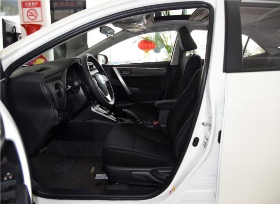 雷凌 2017款 改款双擎 1.8H GS E-CVT精英天窗版 国VI 车厢座椅   前排空间