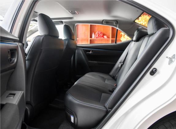 雷凌 2018款 双擎 1.8H GS-V E-CVT尊贵版 国V 车厢座椅   后排空间