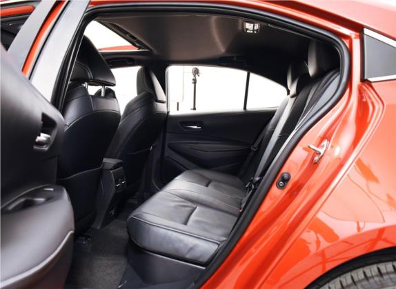 雷凌 2019款 双擎 1.8H E-CVT尊享版 国V 车厢座椅   后排空间
