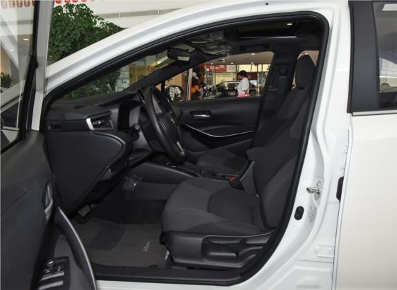 雷凌 2019款 双擎 1.8H E-CVT科技版 国VI 车厢座椅   前排空间