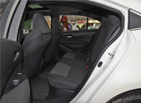 雷凌 2019款 双擎 1.8H E-CVT科技版 国VI 车厢座椅   后排空间