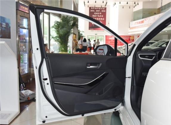 雷凌 2019款 双擎 1.8H E-CVT科技版 国VI 车厢座椅   前门板