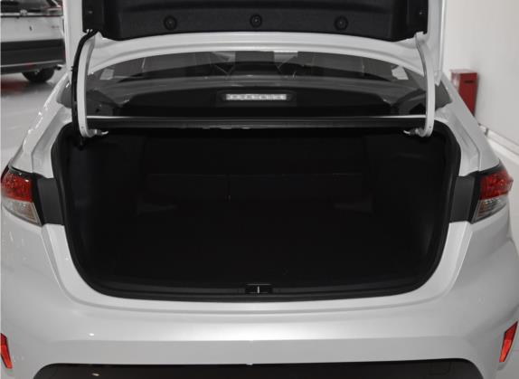 雷凌 2021款 TNGA 1.5L CVT豪华版 车厢座椅   后备厢