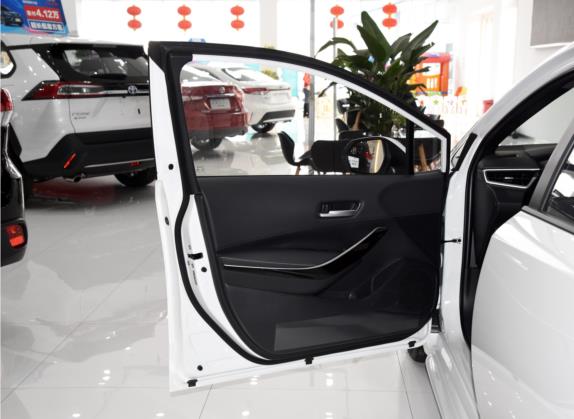 雷凌 2021款 TNGA 1.5L CVT豪华版 车厢座椅   前门板