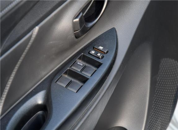 YARiS L 致享 2019款 1.5E CVT魅动版 国VI 车厢座椅   门窗控制