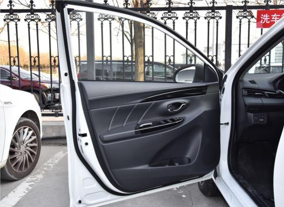 YARiS L 致享 2020款 1.5L CVT科技版 车厢座椅   前门板