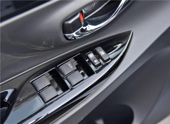 YARiS L 致享 2020款 1.5L CVT科技版 车厢座椅   门窗控制
