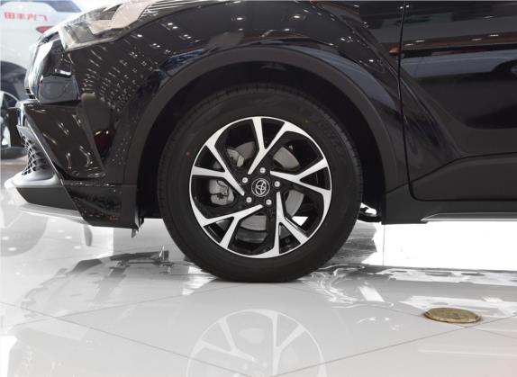 丰田C-HR 2018款 2.0L 酷跑豪华版 国V 其他细节类   前轮
