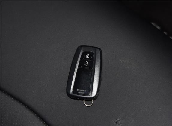 丰田C-HR 2018款 2.0L 领先特别版 国V 其他细节类   钥匙