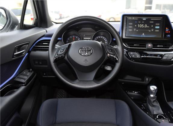 丰田C-HR 2018款 2.0L 领先版 国VI 中控类   驾驶位