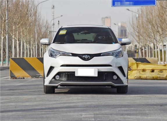 丰田C-HR 2018款 2.0L 酷跑领先天窗版 国VI 外观   正前