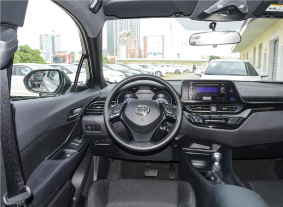 丰田C-HR 2020款 2.0L 精英版 中控类   驾驶位