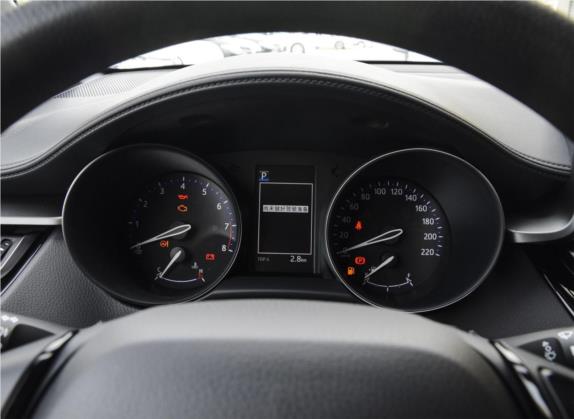 丰田C-HR 2020款 2.0L 精英版 中控类   仪表盘