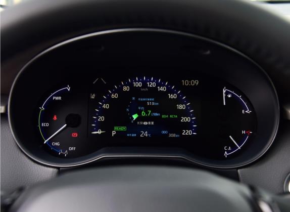 丰田C-HR 2021款 双擎 2.0L E-CVT尊贵版 中控类   仪表盘