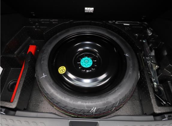 丰田C-HR 2021款 2.0L 舒适版 其他细节类   备胎