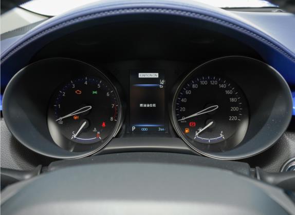 丰田C-HR 2021款 2.0L 豪华版 中控类   仪表盘