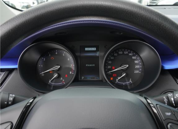 丰田C-HR 2022款 2.0L 领先版 中控类   仪表盘