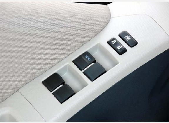 雅力士 2008款 1.6G 自动精致版 车厢座椅   门窗控制