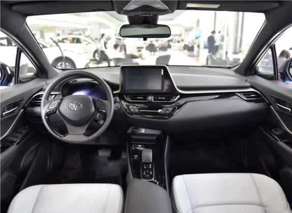 丰田C-HR EV 2020款 尊贵天窗版 中控类   中控全图