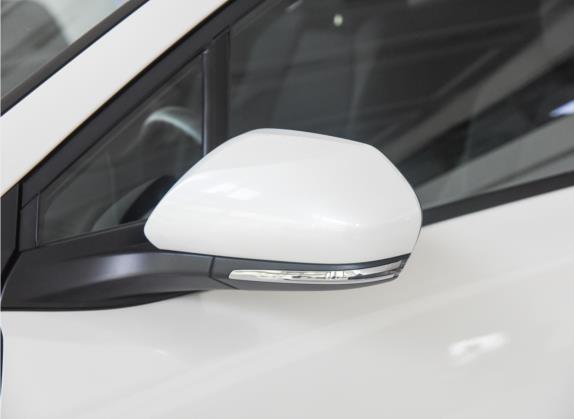 丰田C-HR EV 2020款 领先版 外观细节类   外后视镜