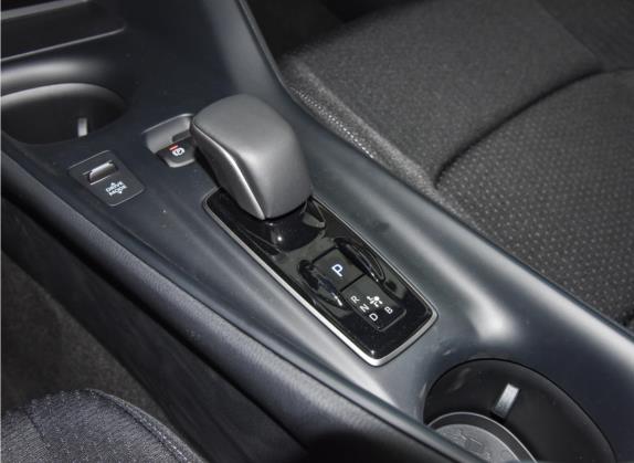 丰田C-HR EV 2020款 领先版 中控类   挡把