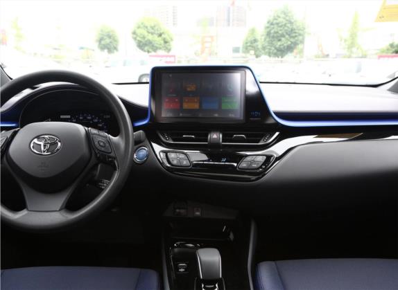 丰田C-HR EV 2020款 豪华天窗版 中控类   中控台