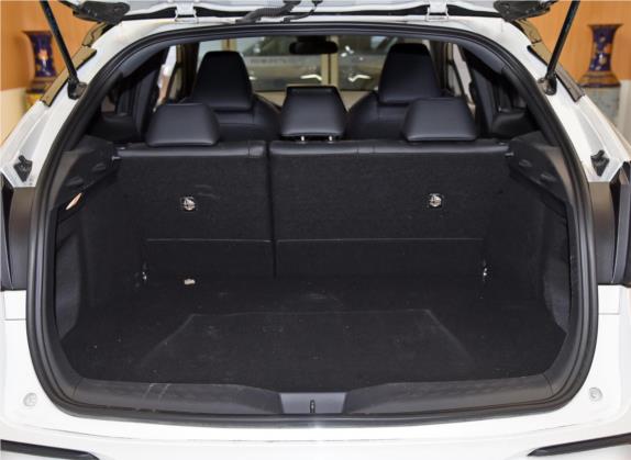 丰田C-HR EV 2020款 尊贵版 车厢座椅   后备厢